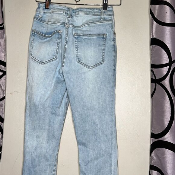 Forever 21 light wash distressed skinny jeans with button fly size 24 - Picture 5 of 8